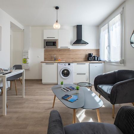 Ferienwohnung Dolmen Adrien 5 Tours Exterior foto